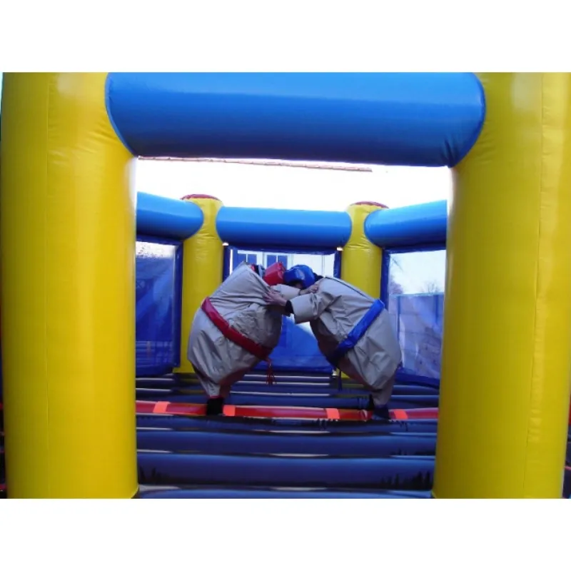 Château gonflable Ring Multisports – location Animakids Luxembourg – vue 2