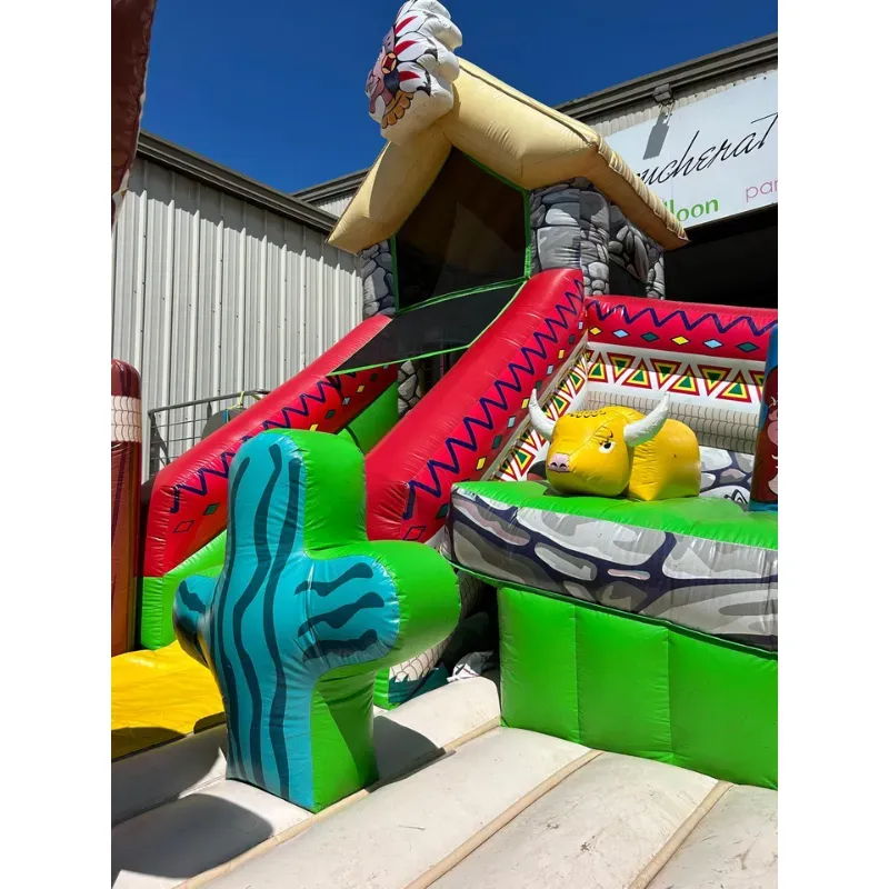 Château gonflable Village Indien – location Animakids Luxembourg – vue 3