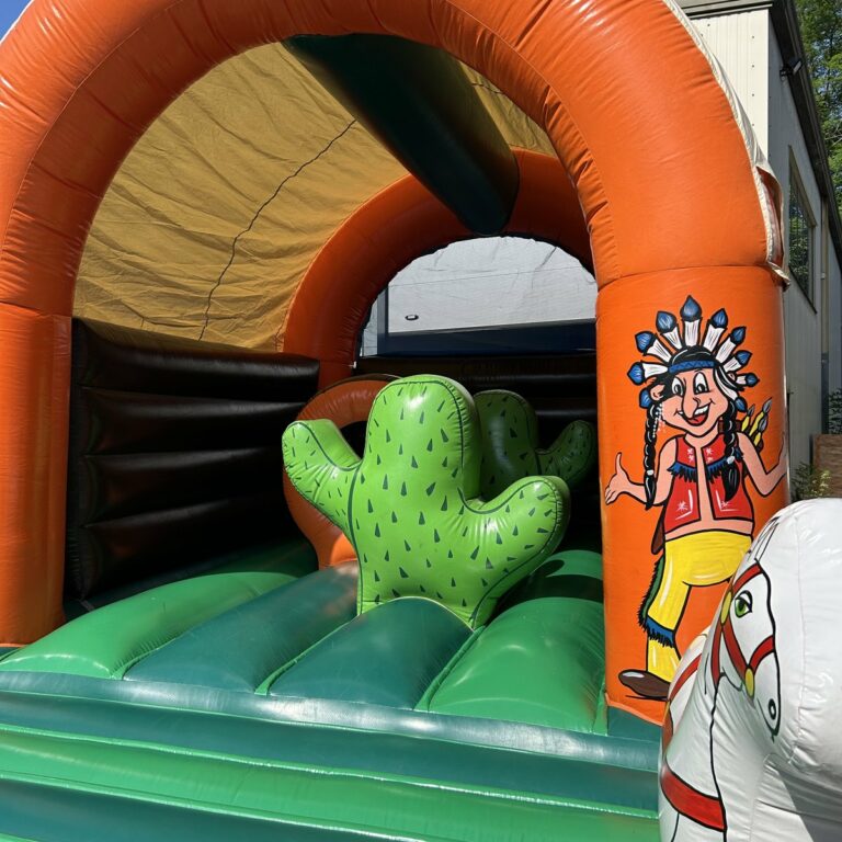Western à louer – Animakids Luxembourg (photo 1)