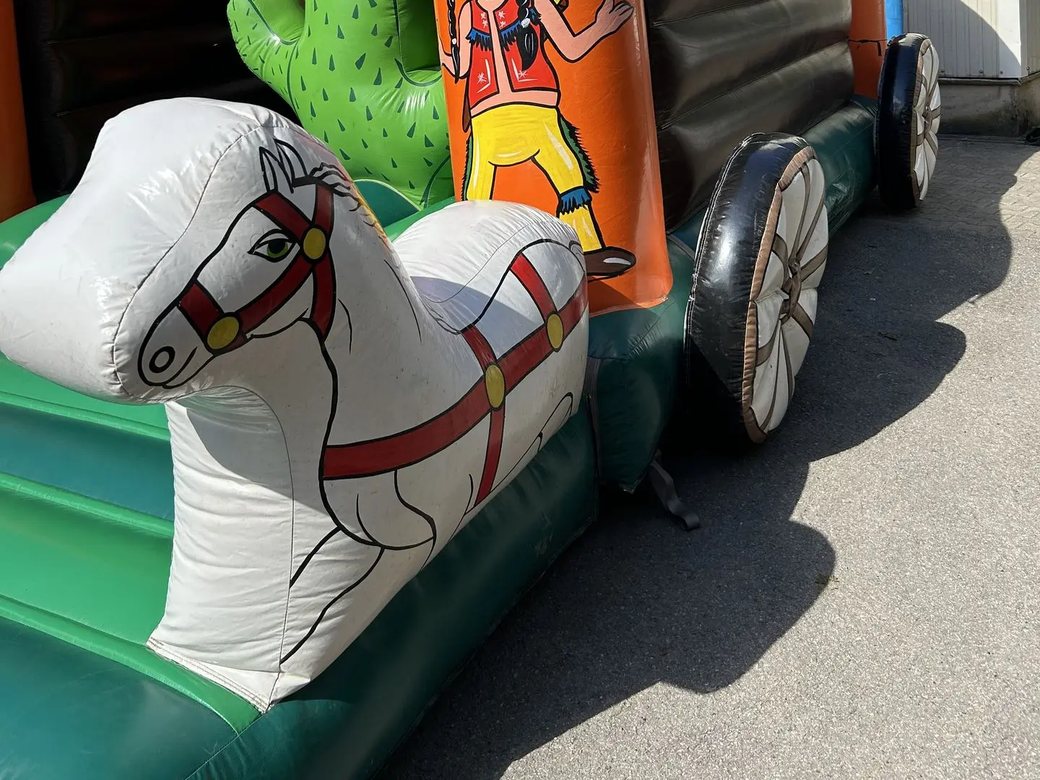 Western à louer – Animakids Luxembourg (photo 2)