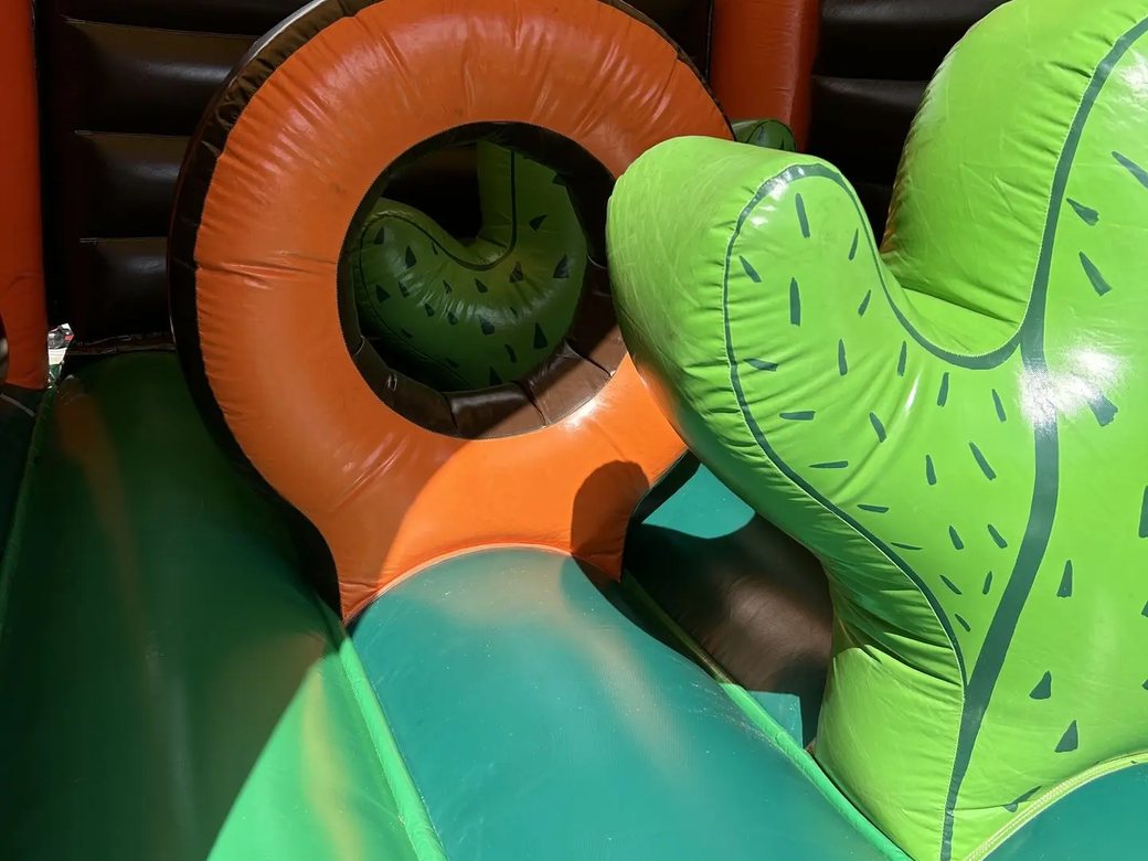 Western à louer – Animakids Luxembourg (photo 3)