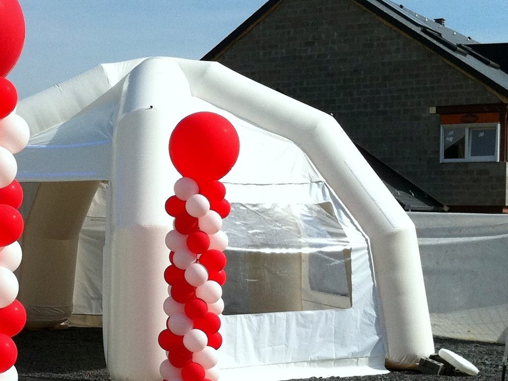 Tente Blanche à louer – Animakids Luxembourg